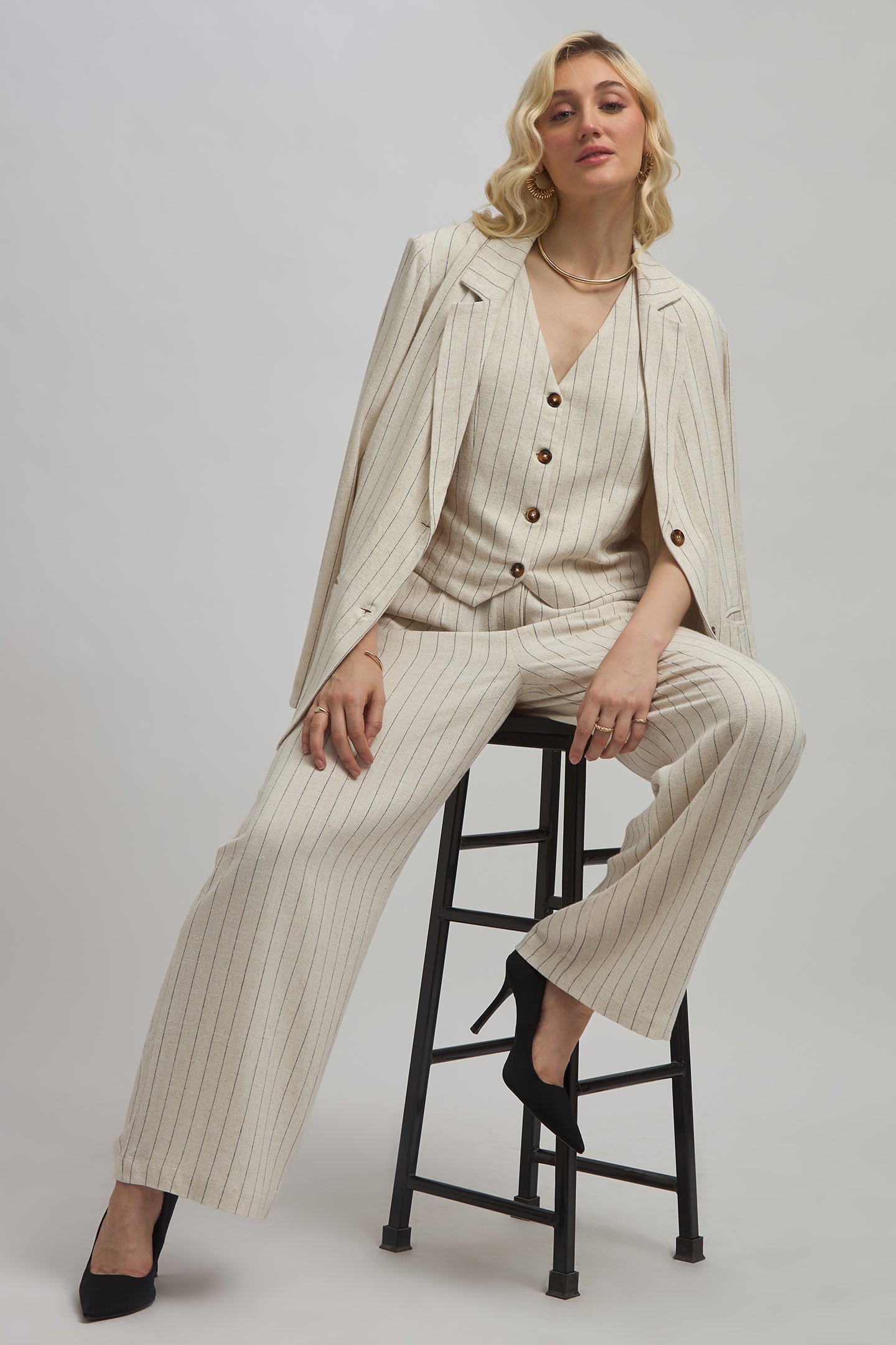 Delany Blazer|Linen Pinstripe Long Sleeve Blazer