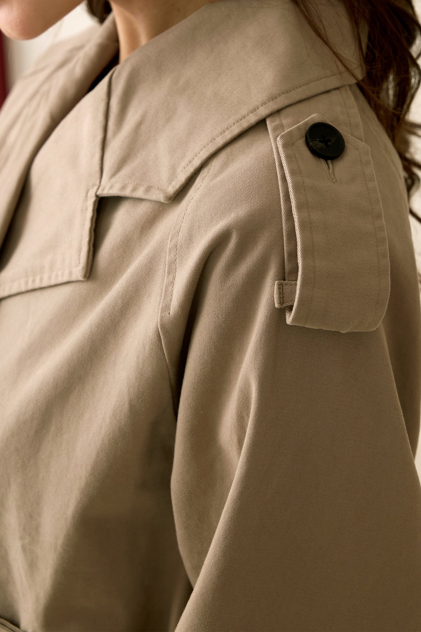 Olga|Cotton Stretch Beige Crop Trench Coat