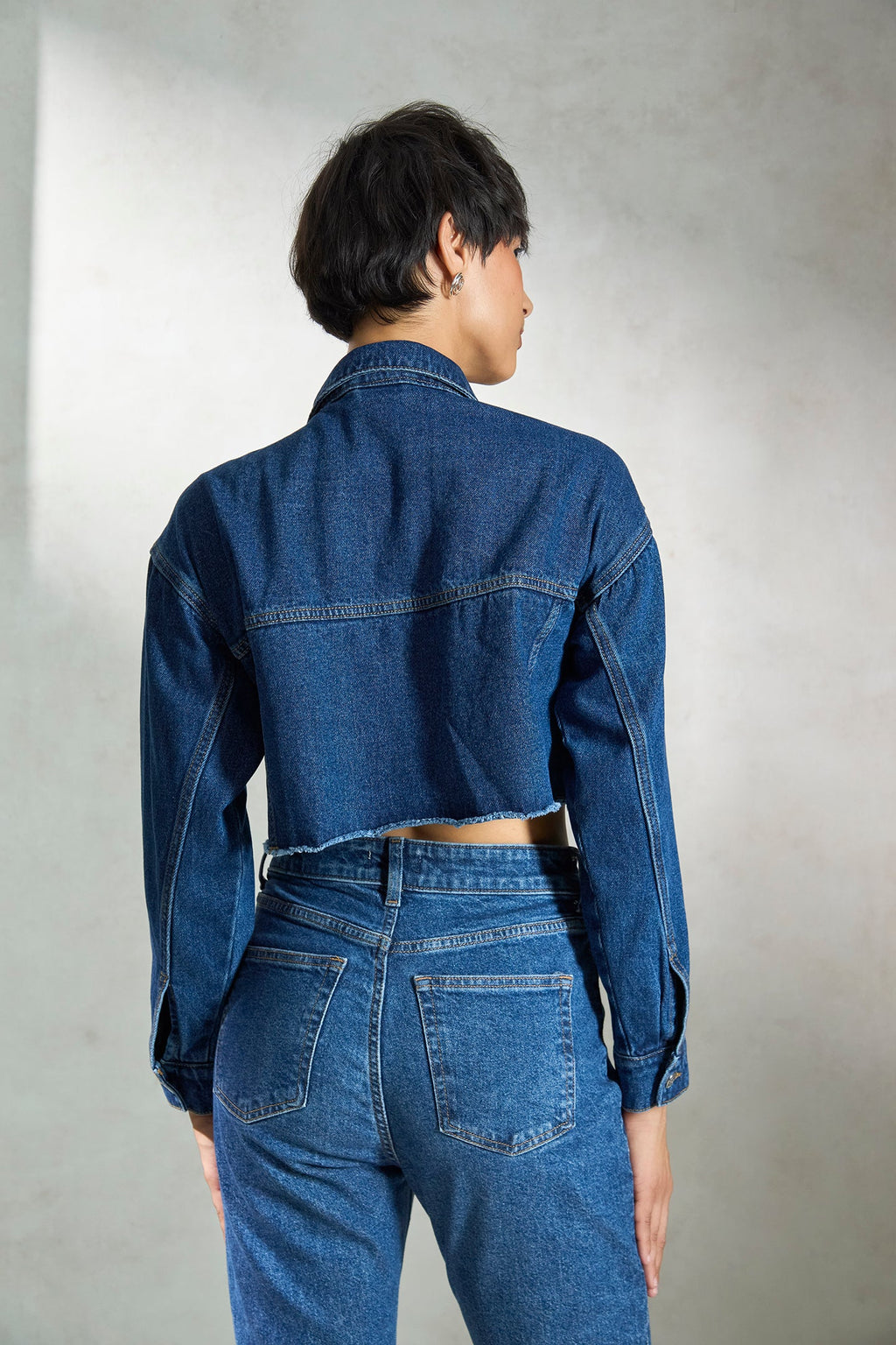 Robin|100% Cotton  Denim Cropped Trucker Jacket