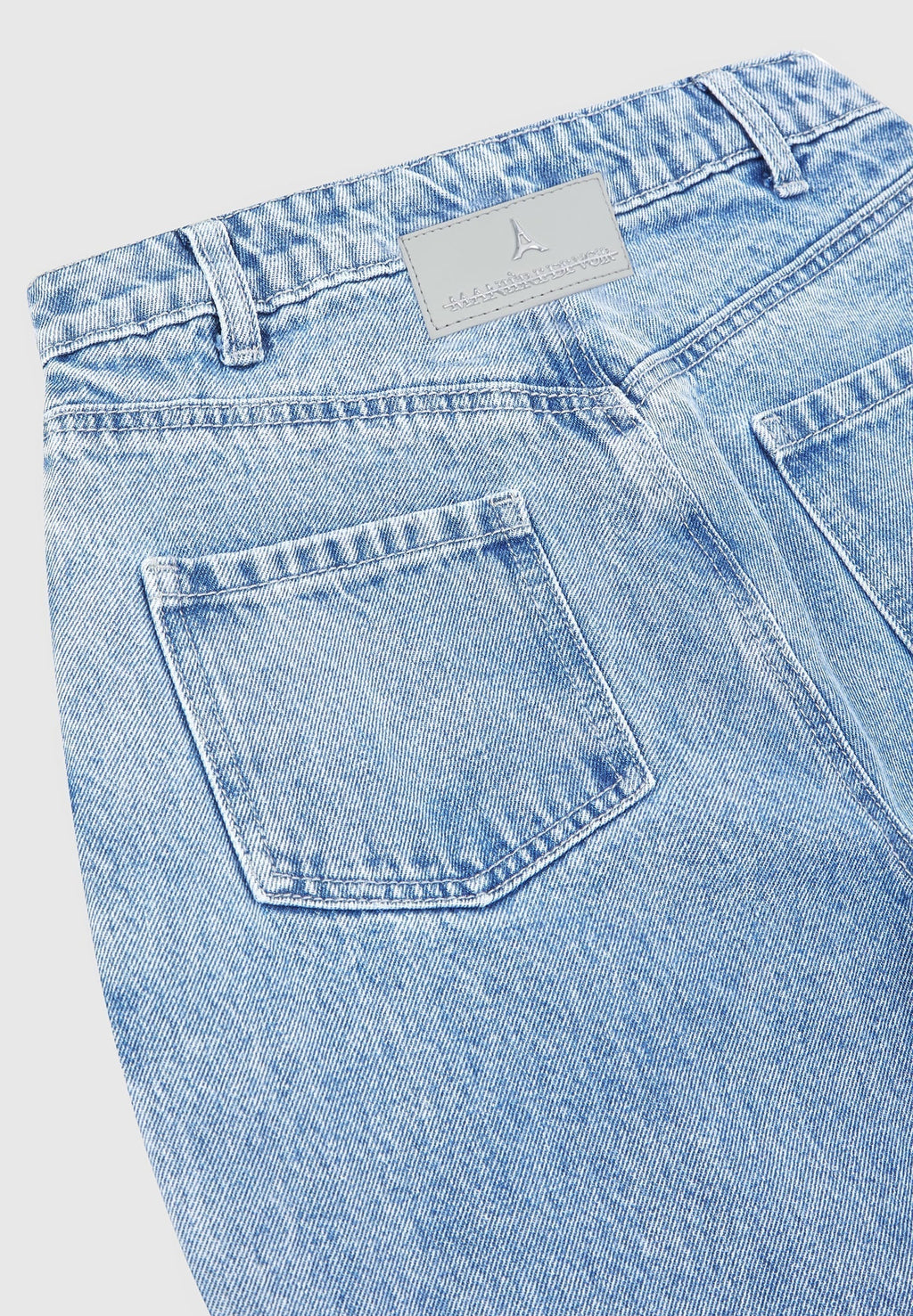 Audrey - Line Art Straight Leg Jeans - Mid Blue