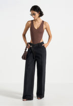 Noa - V-Neck Bodysuit - Brown