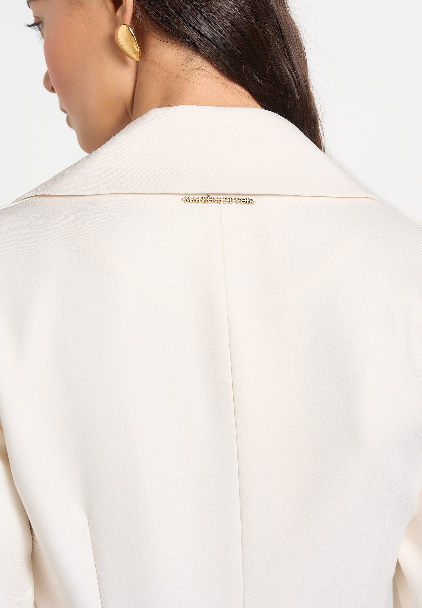 Yuna - Plunge Tailored Blazer With Belt - Cream